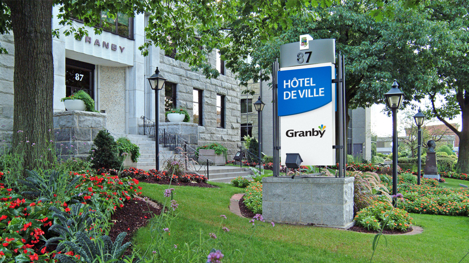 Le conseil de ville de Granby