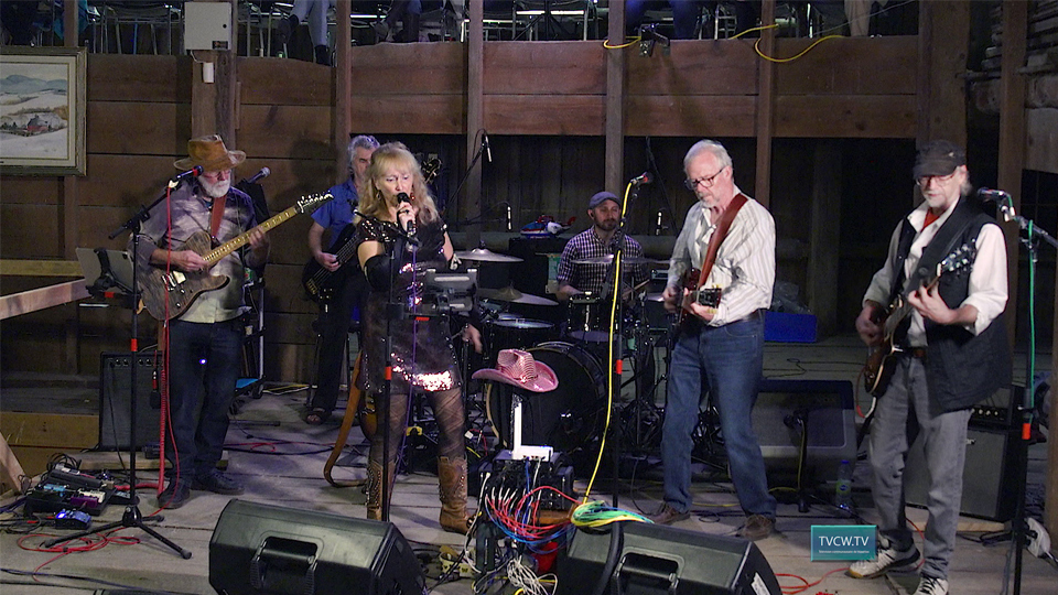 The barnstormers Live in a barn in Dunham, Quebec